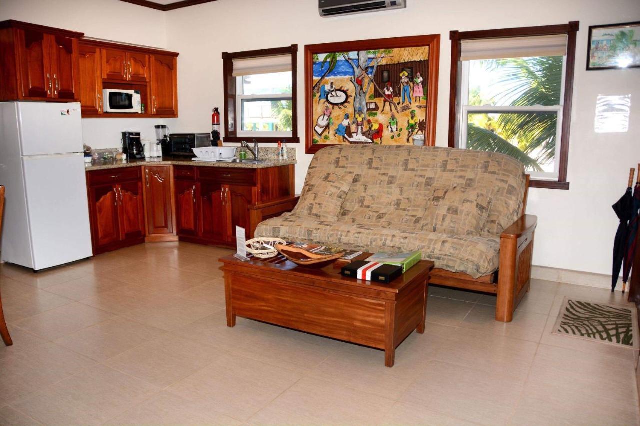 Belizean Nirvana Placencia Bagian luar foto